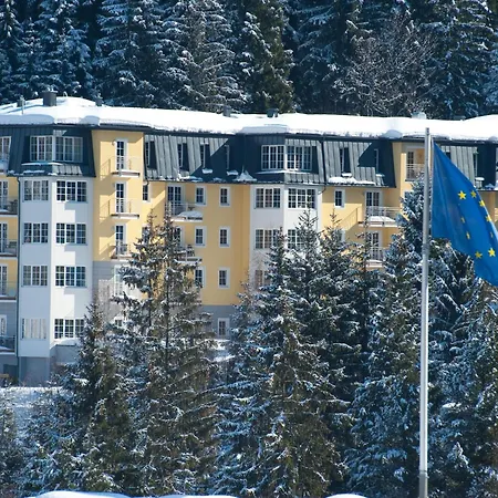 Charming With Alps View Apartment