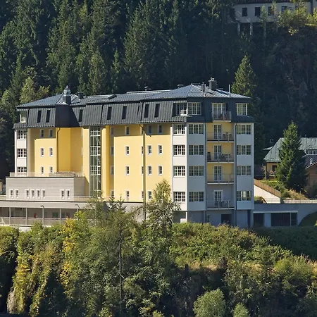 Charming With Alps View